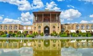 راهنمای-سفر-به-اصفهان-۳_۹۰۰۷۵۴